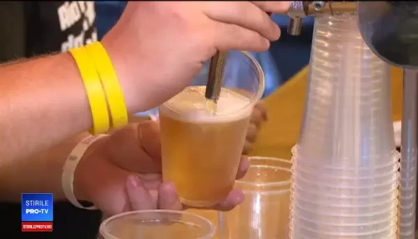 Gestul făcut la concerte pentru care românii riscă amenzi usturătoare