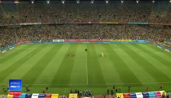 Incidente rușinoase la meciul cu Spania. Cum au fost pedepsiți suporterii români