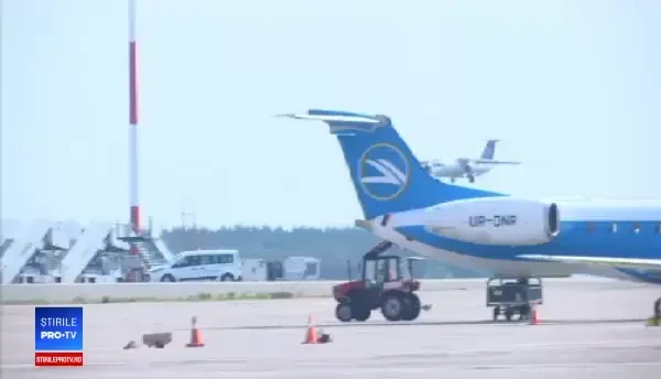Schimb istoric de prizonieri între Rusia și Ucraina. Urale la sosirea avionului în Kiev