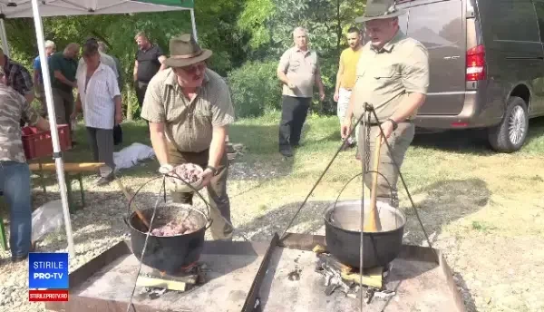 Motivul pentru care zeci de vânători din Alba Iulia ”au pus armele în cui”