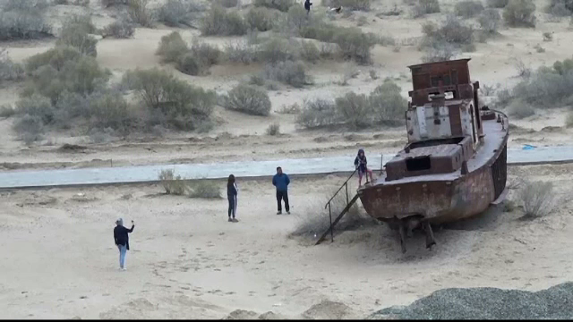 Catastrofă ecologică transformată în atracţie turistică. Marea care a devenit un deşert