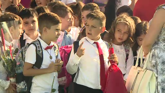 Așteptările elevilor în prima zi de școală. Replica lui Iohannis la care au început să râdă