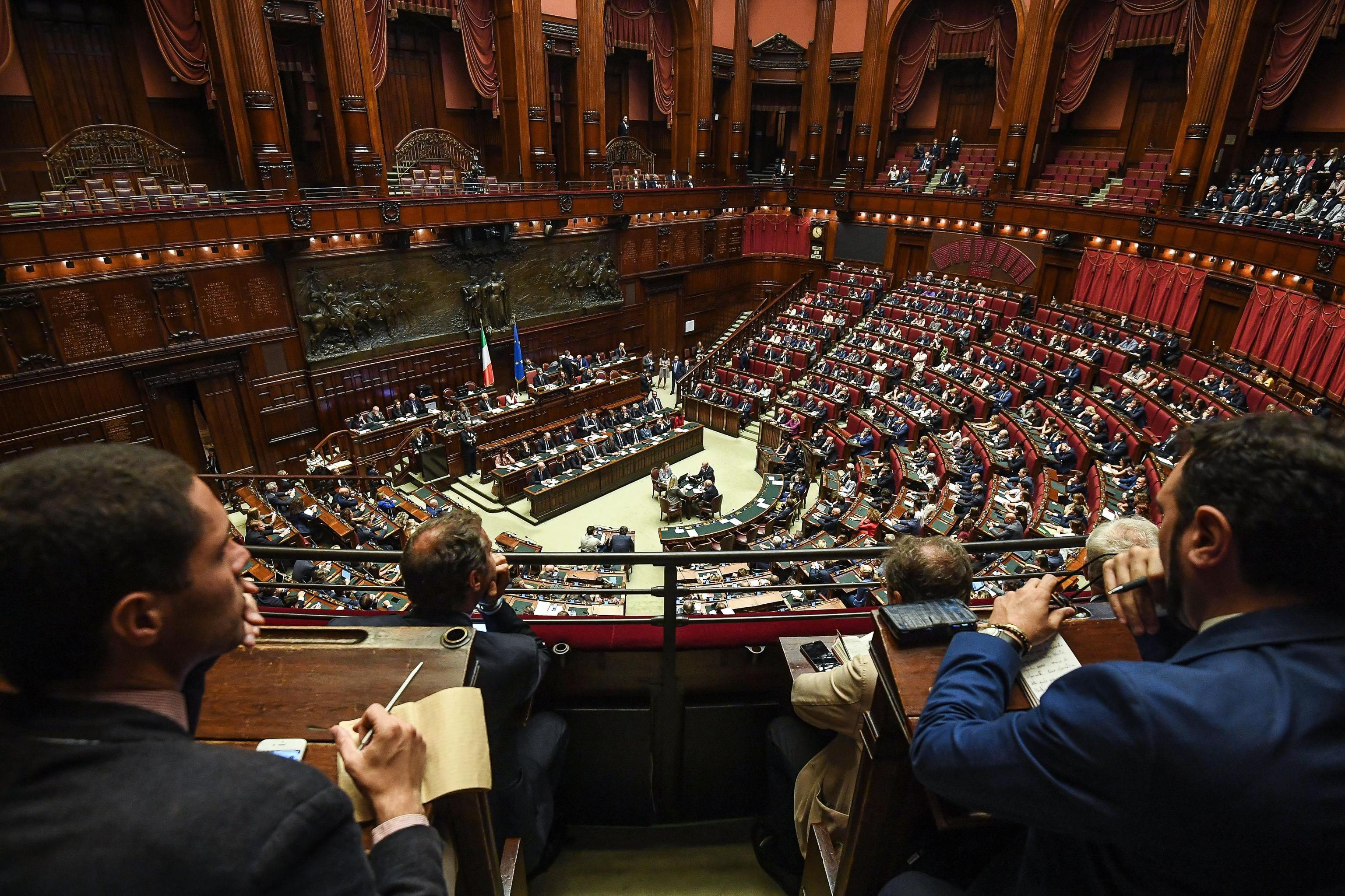 Guvernul lui Giuseppe Conte a primit votul de încredere al deputaților italieni