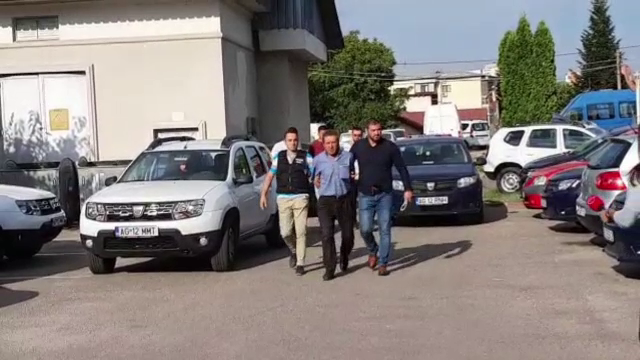 Poliţist din Argeş, împuşcat mortal de braconierii cu care ar fi mers la vânătoare