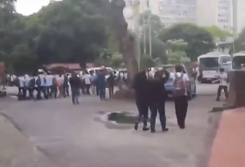 Panică după un cutremur puternic în Filipine. Oamenii au ieșit pe străzi. VIDEO