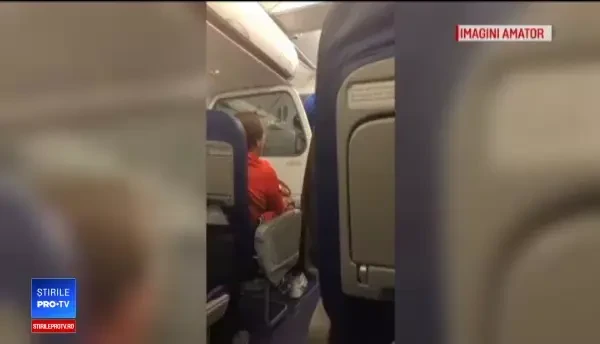 Aterizare de urgenţă la Frankfurt din cauza unor pasageri români. Ce au făcut în avion