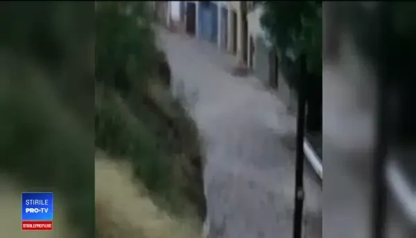 Spania se confruntă cu cele mai puternice ploi torențiale din ultimul secol. „Un dezastru”