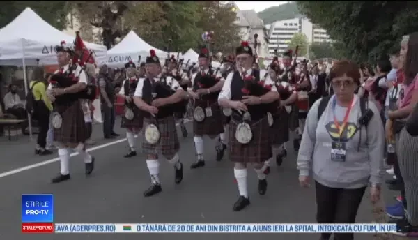 Artiști din toată lumea și personaje de poveste, la Festivalul Sinaia Forever. „E minunat”