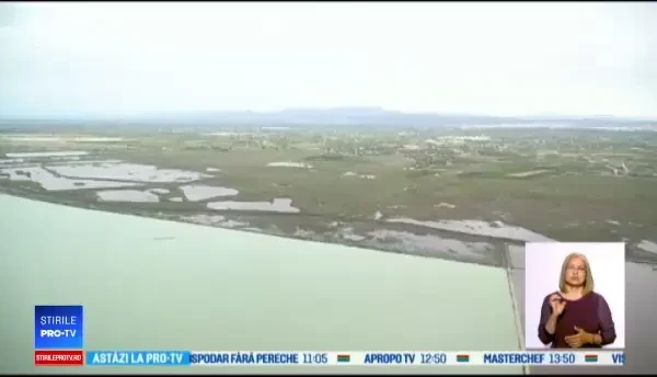 Urmările inundațiilor devastatoare din Spania. Armată și elicoptere, în ajutorul populației