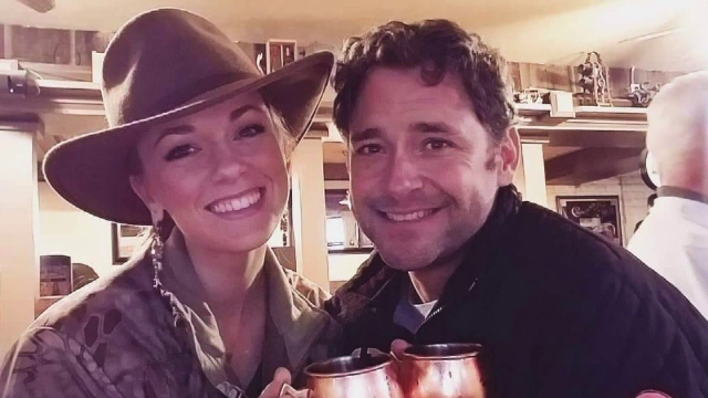 Motivul inedit pentru care o tânără și-a înghițit inelul de logodnă