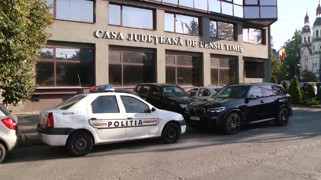 Suma uriașă furată din seifurile Casei de Pensii Timiș. Făptașii, căutați de polițiști