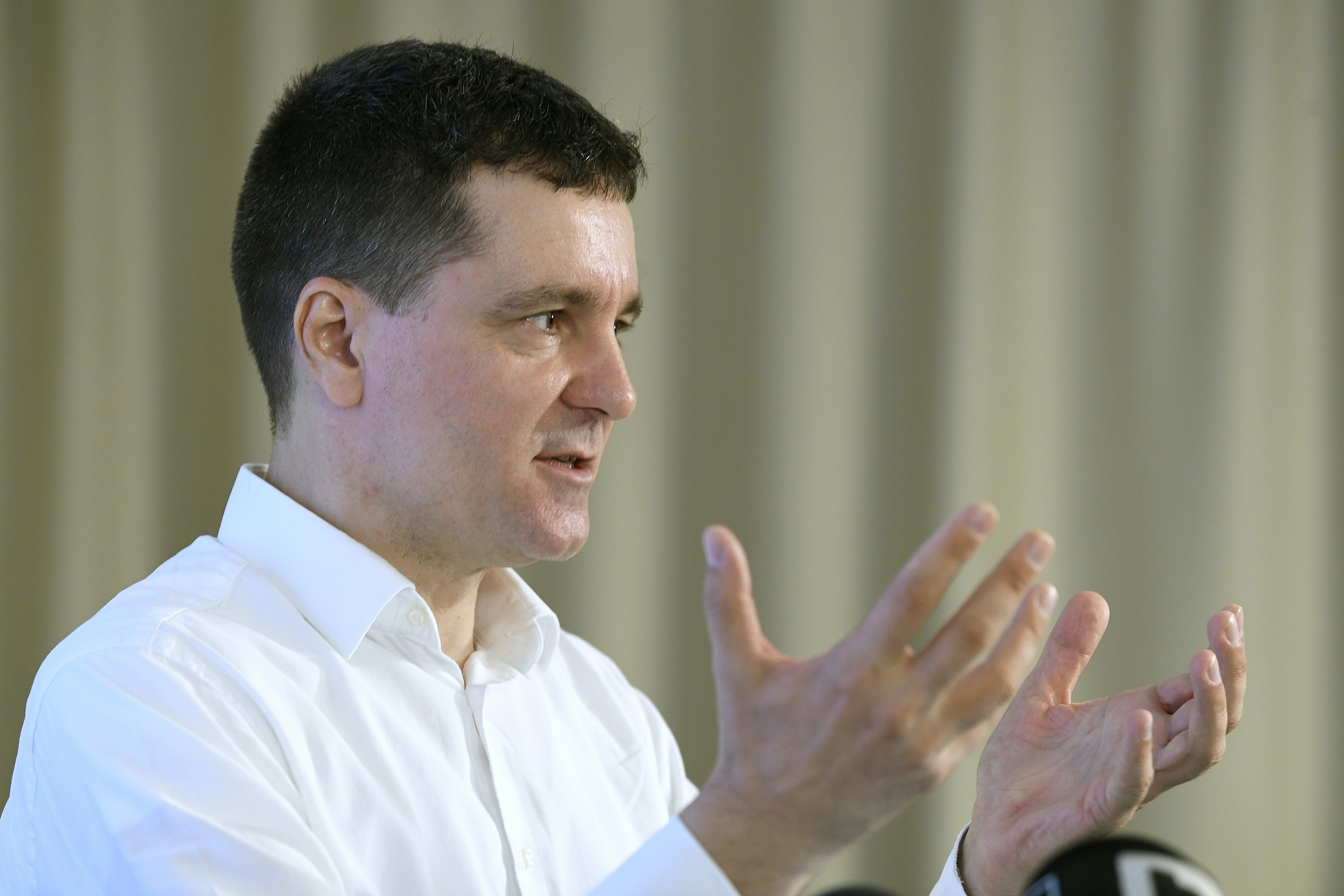 Surse: Nicușor Dan s-a certat cu USR, după ce i s-a cerut să renunțe la candidatura pentru șefia Capitalei