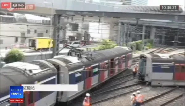 Tren deraiat în Hong Kong: sunt mai multe victime