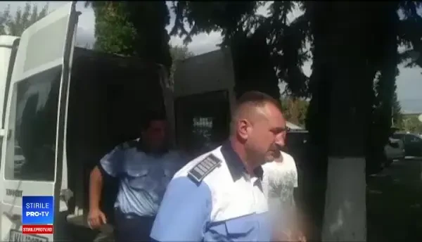 Bebeluș de 7 luni bătut fără milă de iubitul mamei lui. Bărbatul, acuzat de tentativă de omor