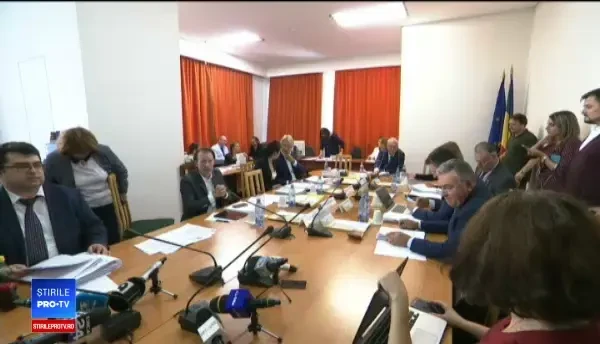 Teodorovici vrea impozitarea pensiilor speciale. Foștii președinți ar putea fi vizați