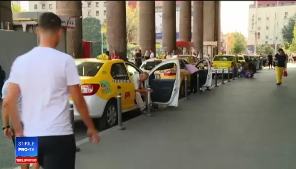 Primăria Capitalei vrea să reducă poluarea. Eco-vouchere de 15.000 lei pentru taximetriști