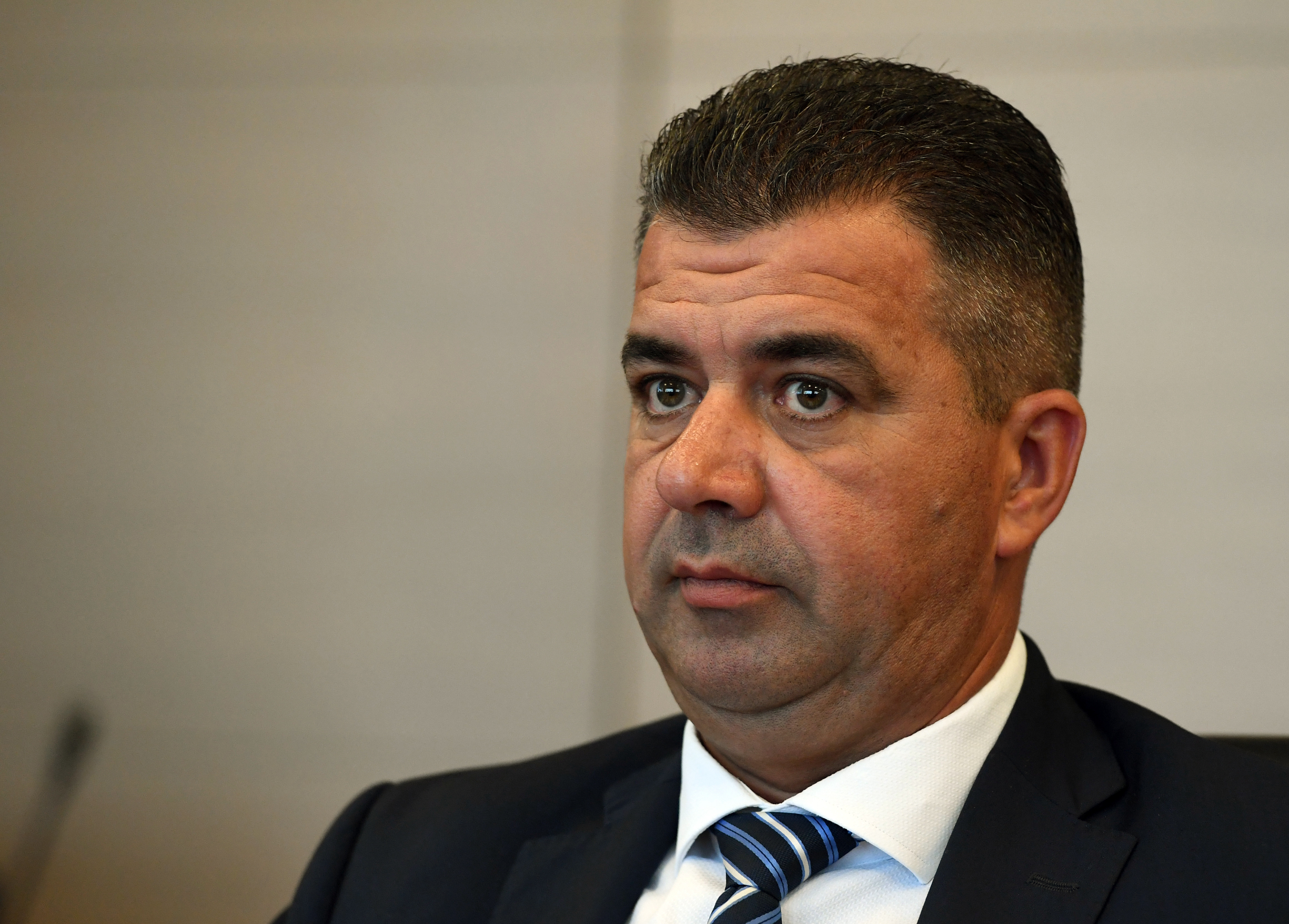 Percheziții la domiciliul fostului director al Transelectrica, Marius Caraşol