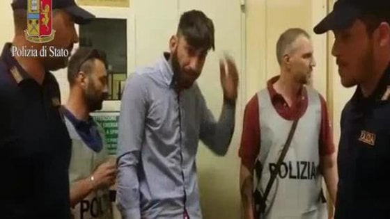 Condamnat pe viață după ce a dat foc caravanei în care se aflau 3 surori rome, în Italia