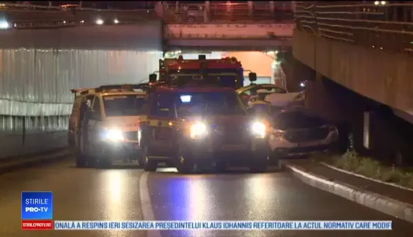 Cetățean slovac, la un pas de moarte în pasajul Obor. S-a oprit cu mașina într-un stâlp