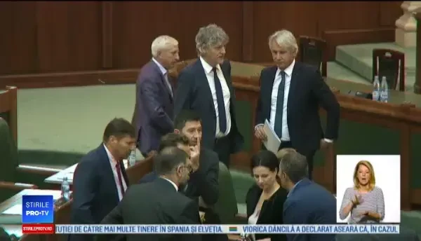 Foștii președinți, afectați de taxarea pensiilor speciale. Câți bani ar putea pierde