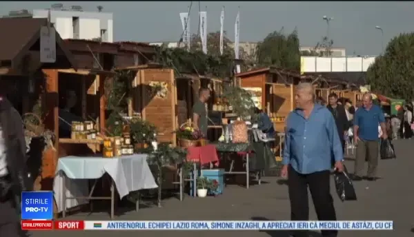Aglomerație la târgul de toamnă din Buzău. Nici Petre Daea n-a plecat cu mâna goală