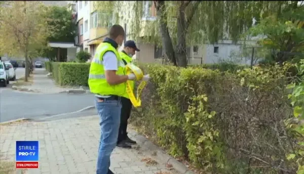 Cadavru găsit în subsolul unui bloc din Târgovişte. "De 2 săptămâni mirosea îngrozitor"