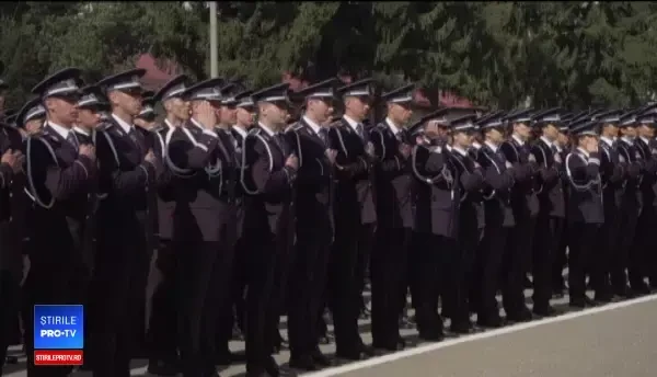Ce salarii primesc proaspeții agenți de poliție. Cursurile durează 10 luni