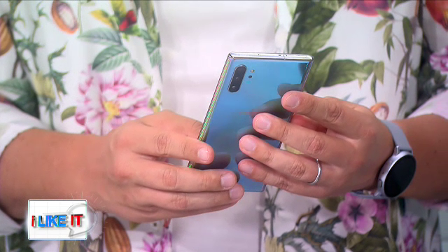 iLikeIT. Ce telefon are o baterie care ar putea ține și-un laptop în viață