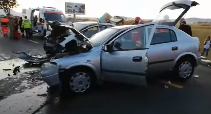 O tânără de 25 de ani a murit într-un accident în Brașov. Alte 6 persoane au fost rănite