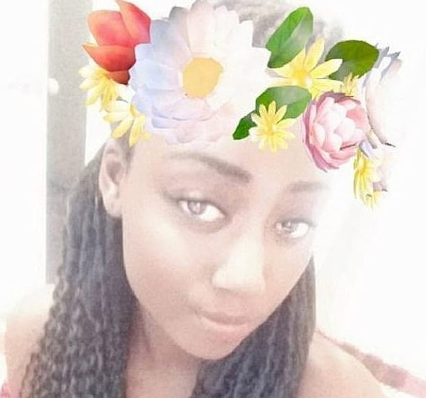 O tânără a emigrat din cauza criminalității, dar a fost înjunghiată în noua ei ţară