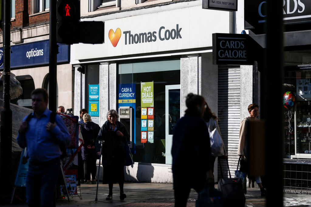 Turişti sechestraţi într-un hotel, după falimentul Thomas Cook. "Am pierdut tot"