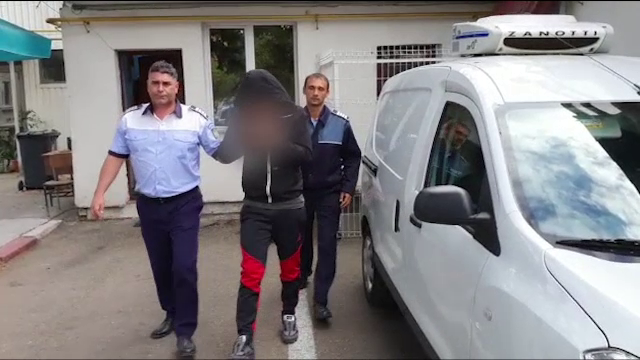 Și-a înjunghiat prietenul în timpul unei petreceri. Ce consumase agresorul