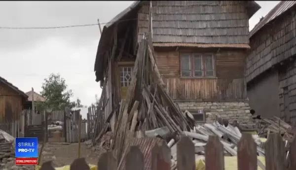 Mama a două fetiţe, înjunghiată în plină stradă, în Prahova. Mesajul soțului înainte de atac