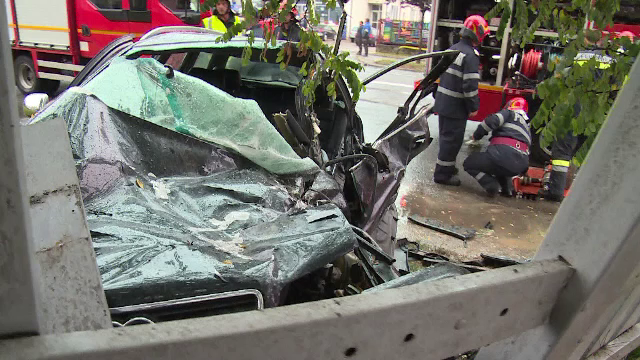 A condus fără permis și a ajuns la spital. Ce a făcut un șofer care a văzut accidentul