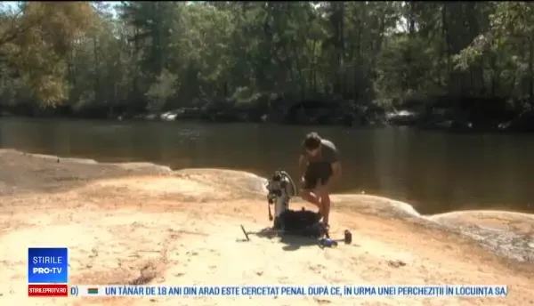 A găsit un telefon în râu, iar când l-a pornit a aflat totul. Ce s-a întâmplat acum un