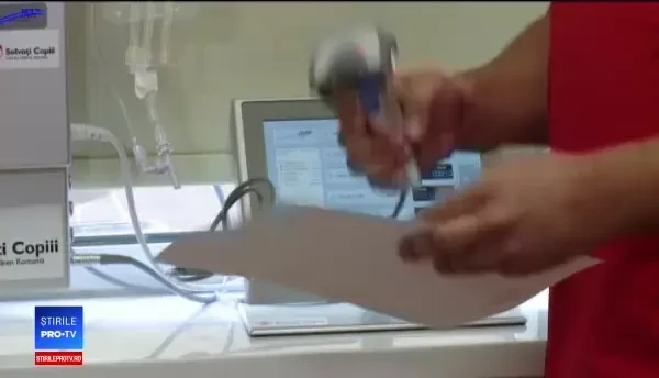 Echipamente de 57.000 € din partea asociaţiei Salvaţi Copiii pentru bebelușii prematuri