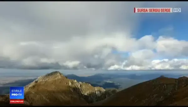 Călătoria făcută la munte de iubitorii toamnelor însorite. „Poezie în fotografie”