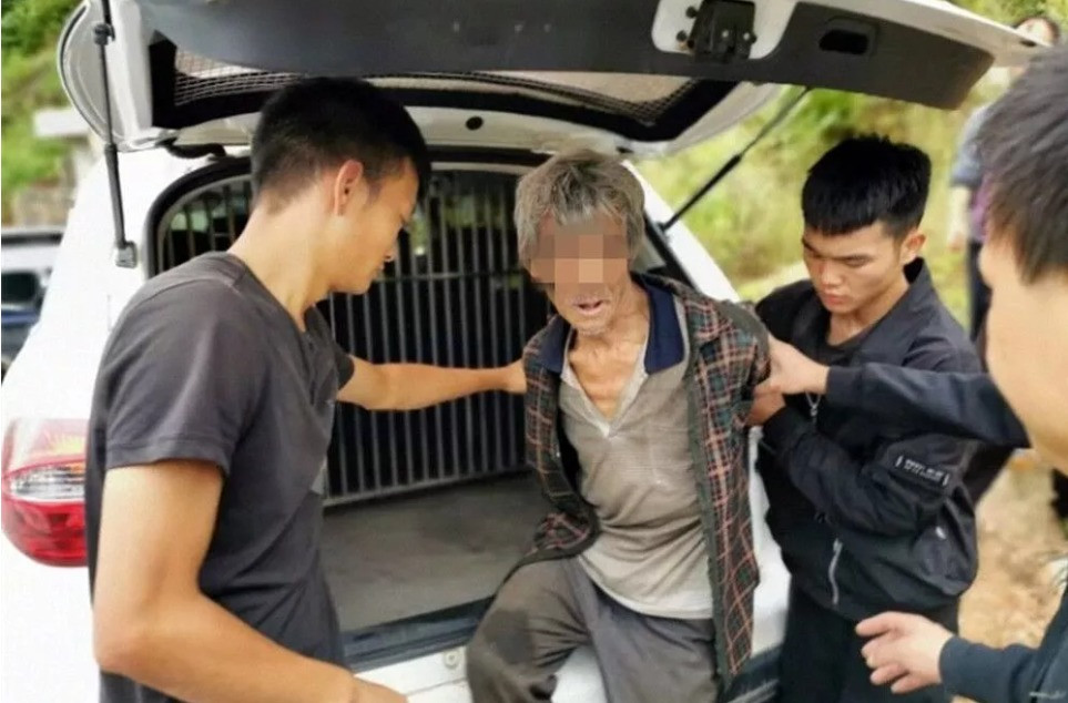 A fost prins la 17 ani dupa ce a evadat din inchisoare. Unde a stat ascuns