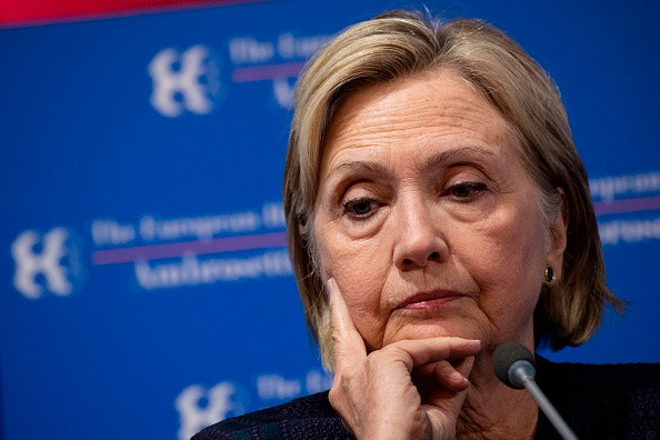 Departamentul de Stat din SUA a reluat ancheta privind e-mailurile lui Hillary Clinton