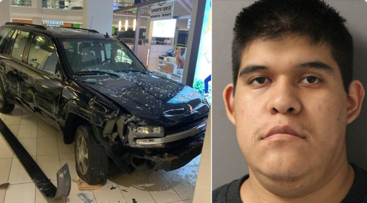 Un tânăr care a intrat cu mașina într-un mall din SUA, acuzat de terorism