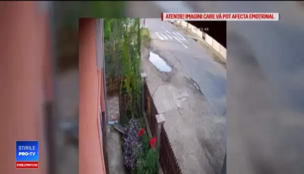 Fetiţa de 10 ani spulberată de o maşină pe o trecere de pietoni! Cine era şoferul