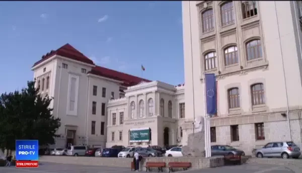 Începe noul an universitar. Numărul de studenți a scăzut dramatic