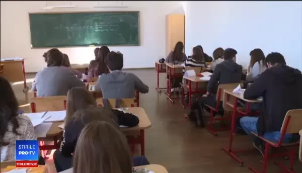 Numărul tinerilor care pleacă în străinătate la studii, în creștere. Principala destinație