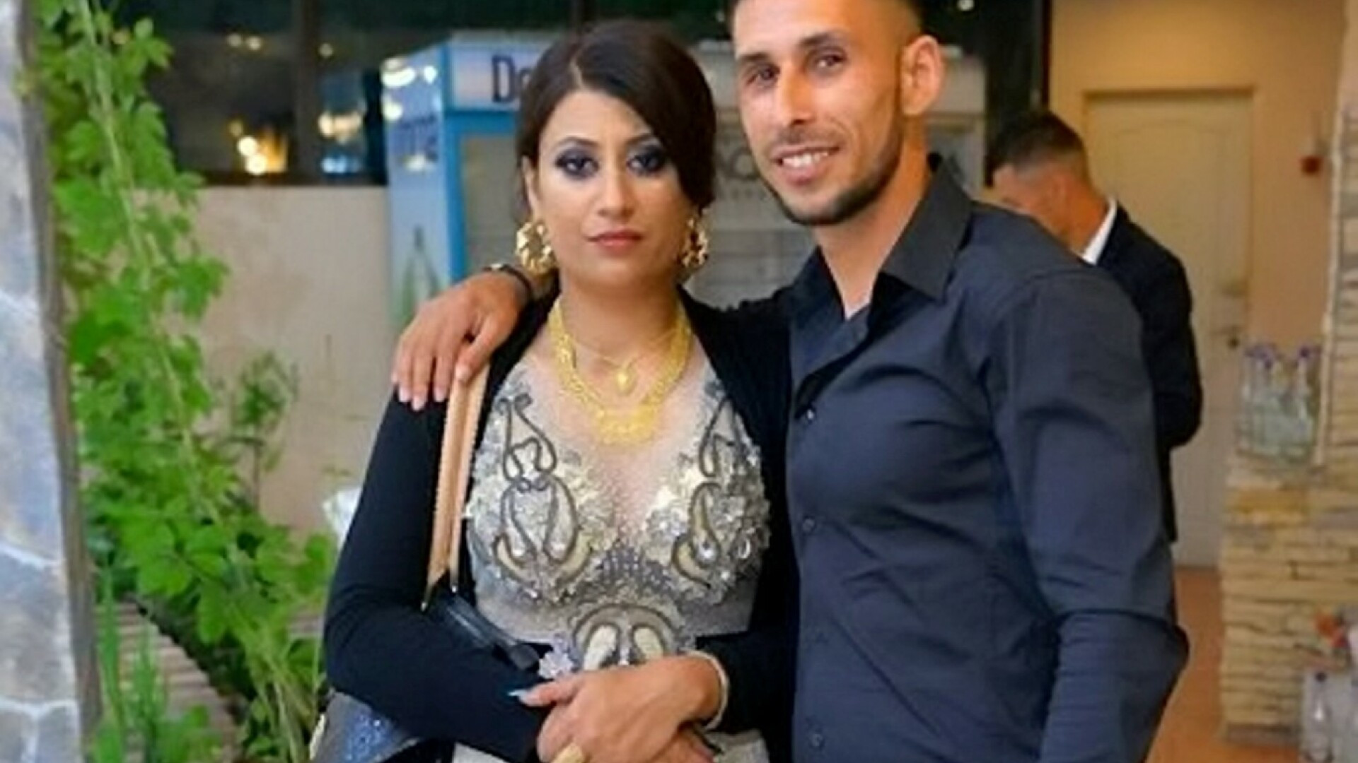 Ce palat şi-au construit interlopii români după ce au jefuit 500 de locuinţe în Anglia