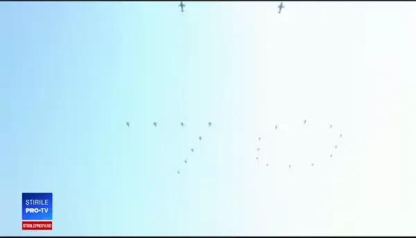 Paradă militară impresionantă la Beijing. Xi Jinping: "Nicio forţă nu va putea opri China"