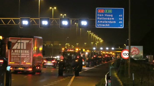 Țara unde s-au format cozi de mașini pe 1000 de km. ”Cel mai mare blocaj în trafic”