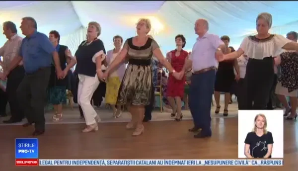 "Oglinda magică", atracția petrecerii organizate de Zilei Internaţionale a Vârstnicilor