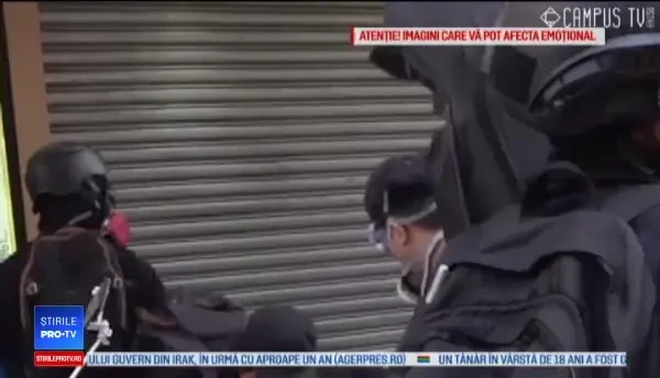 Scene violente la Hong Kong. Video cu momentul în care un tânăr e împușcat