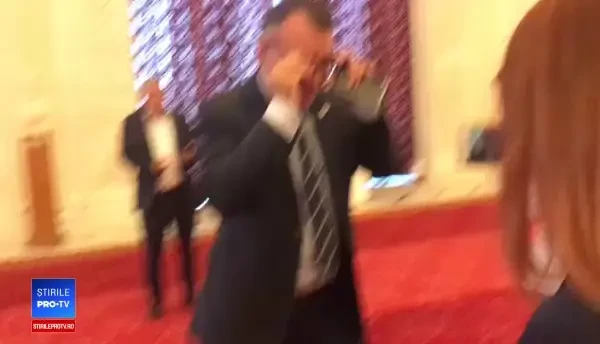 Cine sunt cei 3 parlamentari PSD care au greșit la votul din Parlament: ”Nu mi-am dat seama”