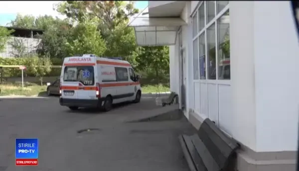 Bolnav umilit de medic, la spitalul din Huşi. "Lăsaţi 2 numere de telefon, să vă anunţ când moare"